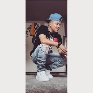 Meet your Posher, Bladimir